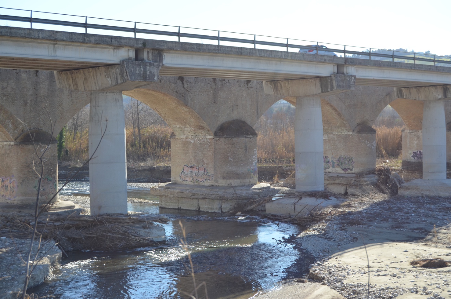 Ponte Ancaranese chiuso due giorni per monitoraggio