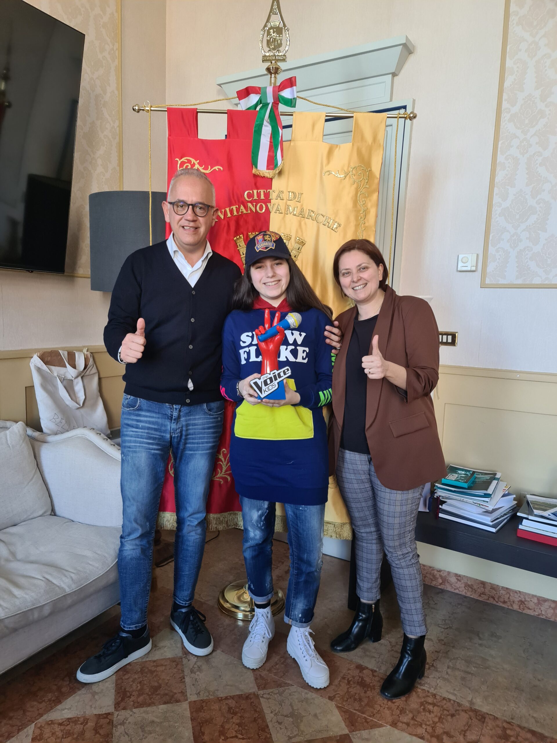Melissa Agliottone vincitrice di The Voice Kid ricevuta in Comune a Civitanova Marche