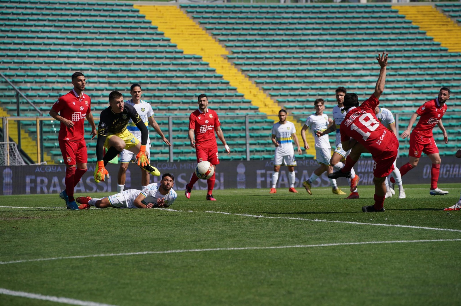 Ancona-Carrarese 3-3: Paolucci salva i dorici dopo la rimonta apuana