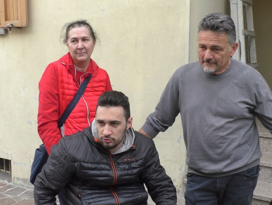 Pesaro – La famiglia Moneti ha consegnato le chiavi dell’abitazione di Soria