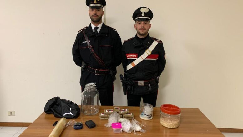 Alba Adriatica – Due fratelli arrestati per droga