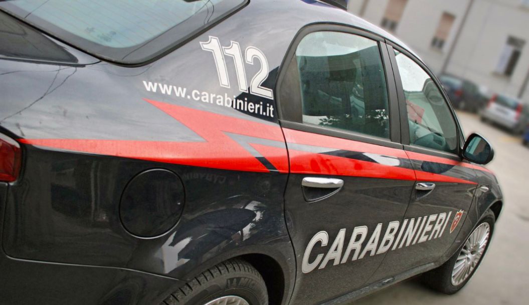 Maltrattamenti in famiglia contro la madre, arrestato 27enne dai Carabinieri