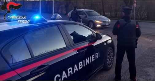 Colto con le mani nel sacco dai carabinieri, arrestato 33enne a Fermo