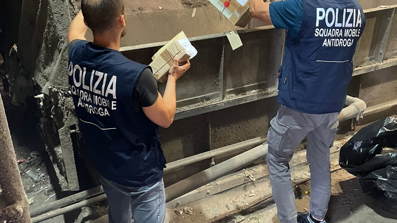 Ancona – Polizia distrugge 150 chili di droga