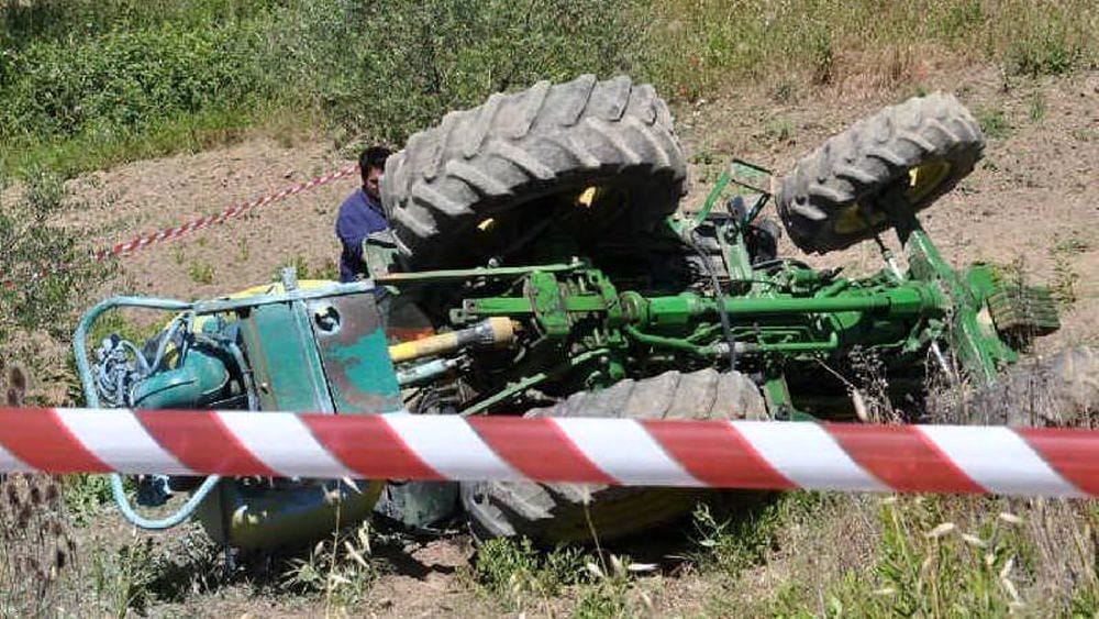 Penne – Tragico incidente col trattore, muore donna di 67 anni