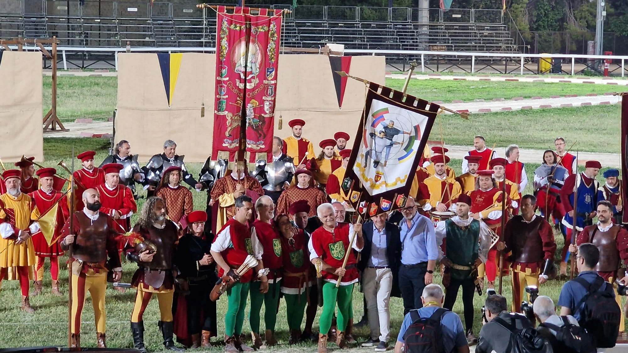 Quintana di Ascoli – Il sestiere di Sant’Emidio vince il Palio degli Arcieri