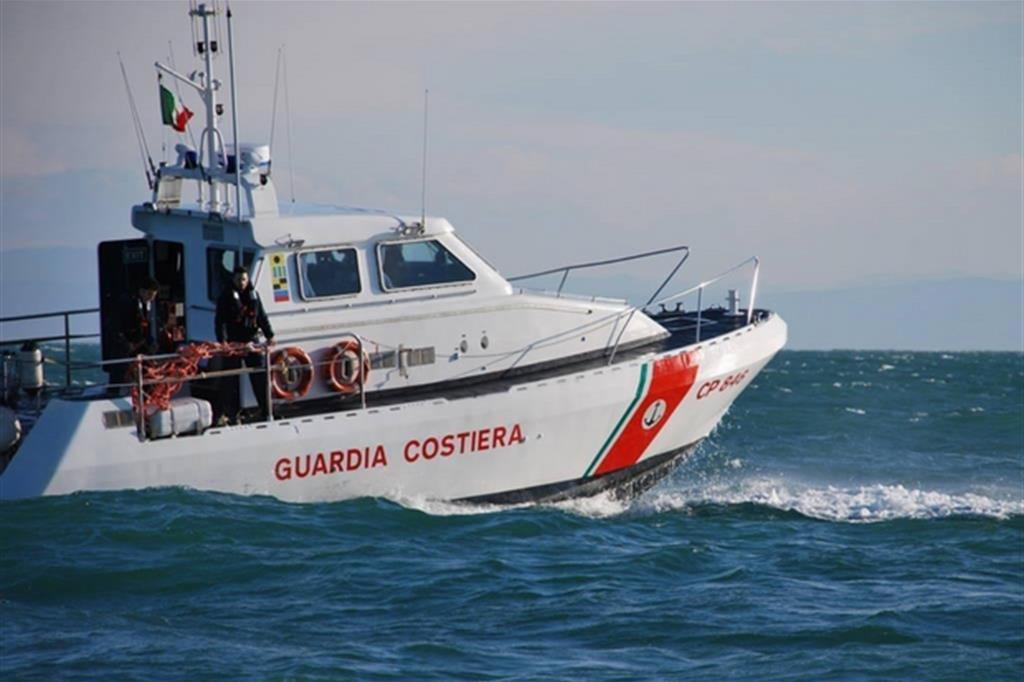 Pesaro – Barca in avaria, bambino accusa un malore: soccorsi sei diportisti