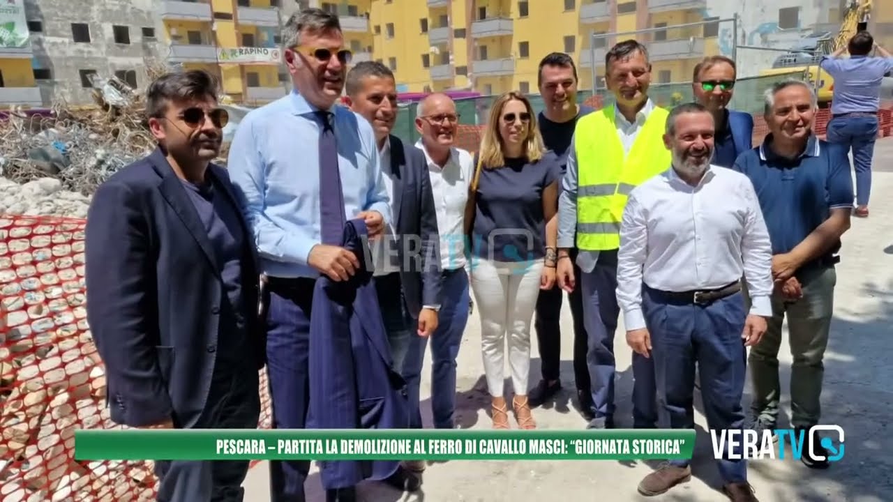 Pescara – Partita la demolizione al Ferro di Cavallo, Masci: “Giornata storica”