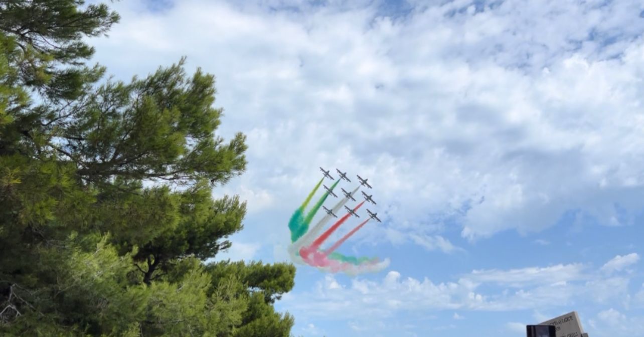 Occhi puntati al cielo: le Frecce Tricolori ad Ancona