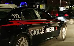 Rapina in negozio di Fano, due arrestati dai carabinieri
