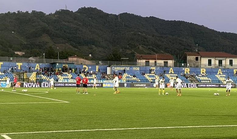 Carrarese-Fermana 3-0: parte male il campionato gialloblù