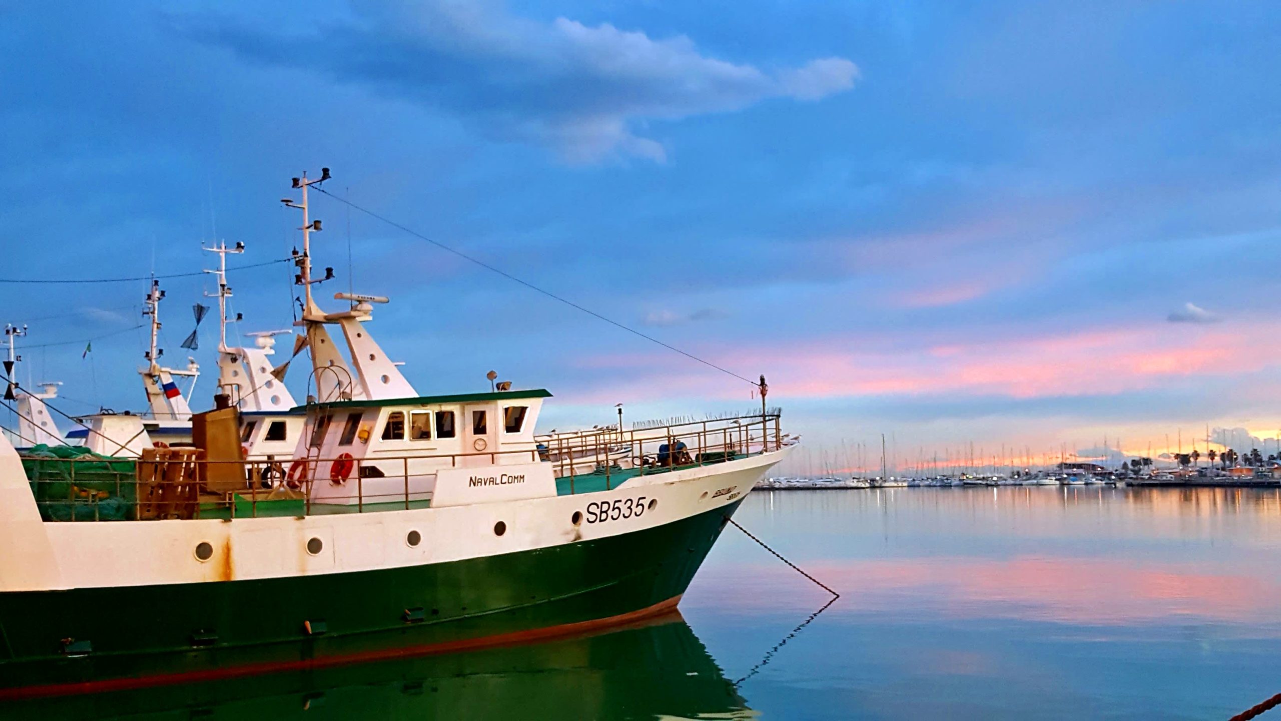 Fermo pesca, si torna in mare a Porto San Giorgio e San Benedetto