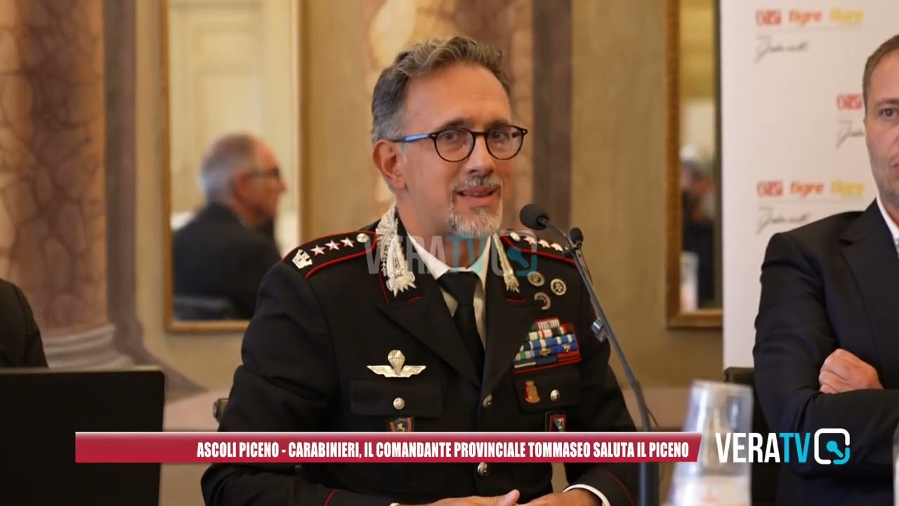 Ascoli Piceno – Il comandante provinciale dei carabinieri Tommaseo saluta tutti e va a Roma