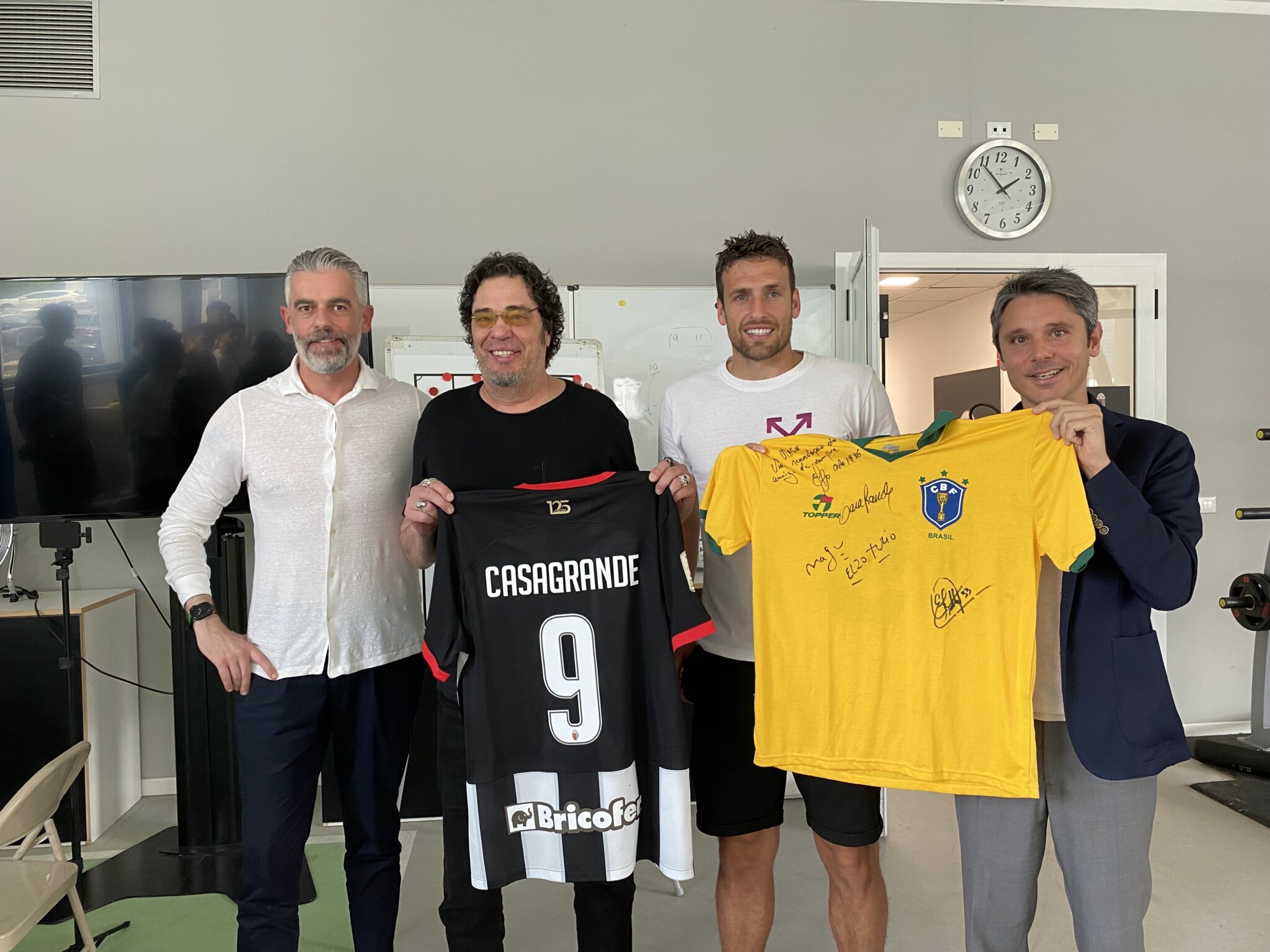 Ascoli: Casagrande in visita alla squadra, rientrato Nestorovski