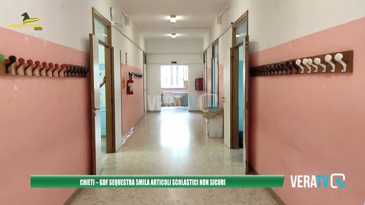 Chieti – Sequestrati dalla Finanza cinquemila articoli scolastici non sicuri