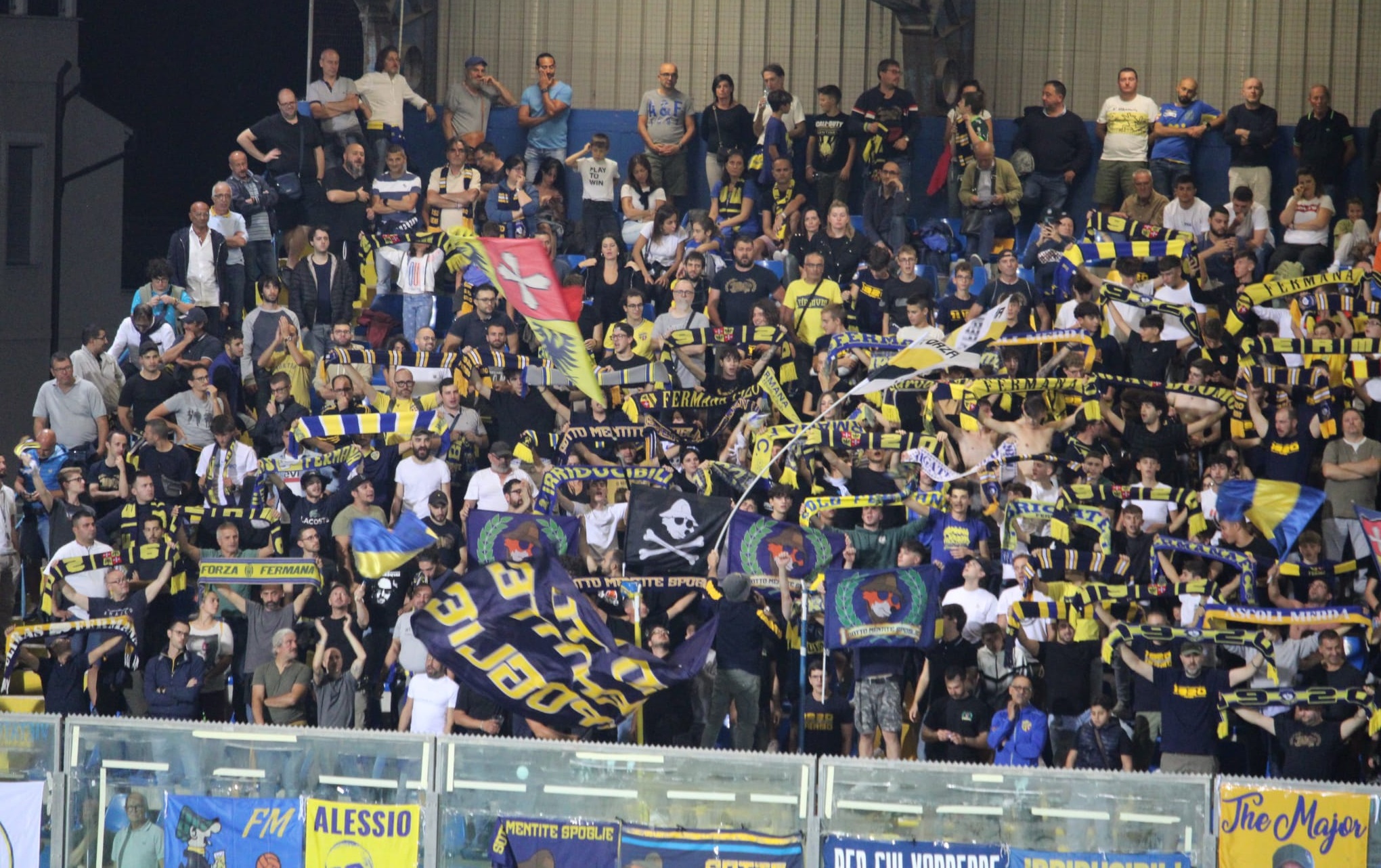 Fermana-Ancona, derby che pesa. Cambia l’arbitro