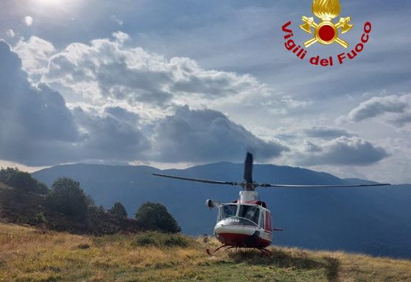 Sei escursionisti recuperati in elicottero dai Vigili del fuoco