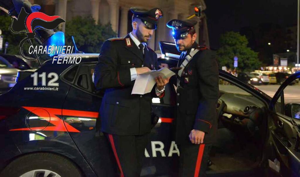 Controlli dei carabinieri nel Fermano, denunciate cinque persone
